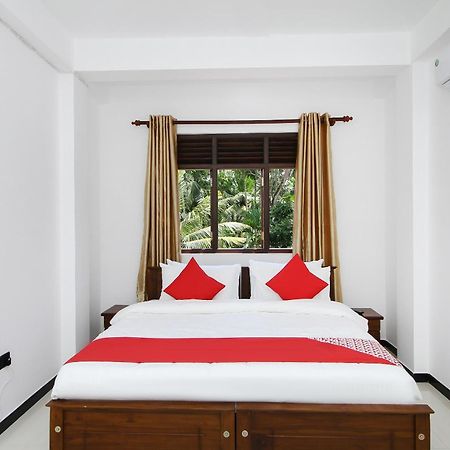 Royal Rich Villa Ambalangoda  Bilik gambar