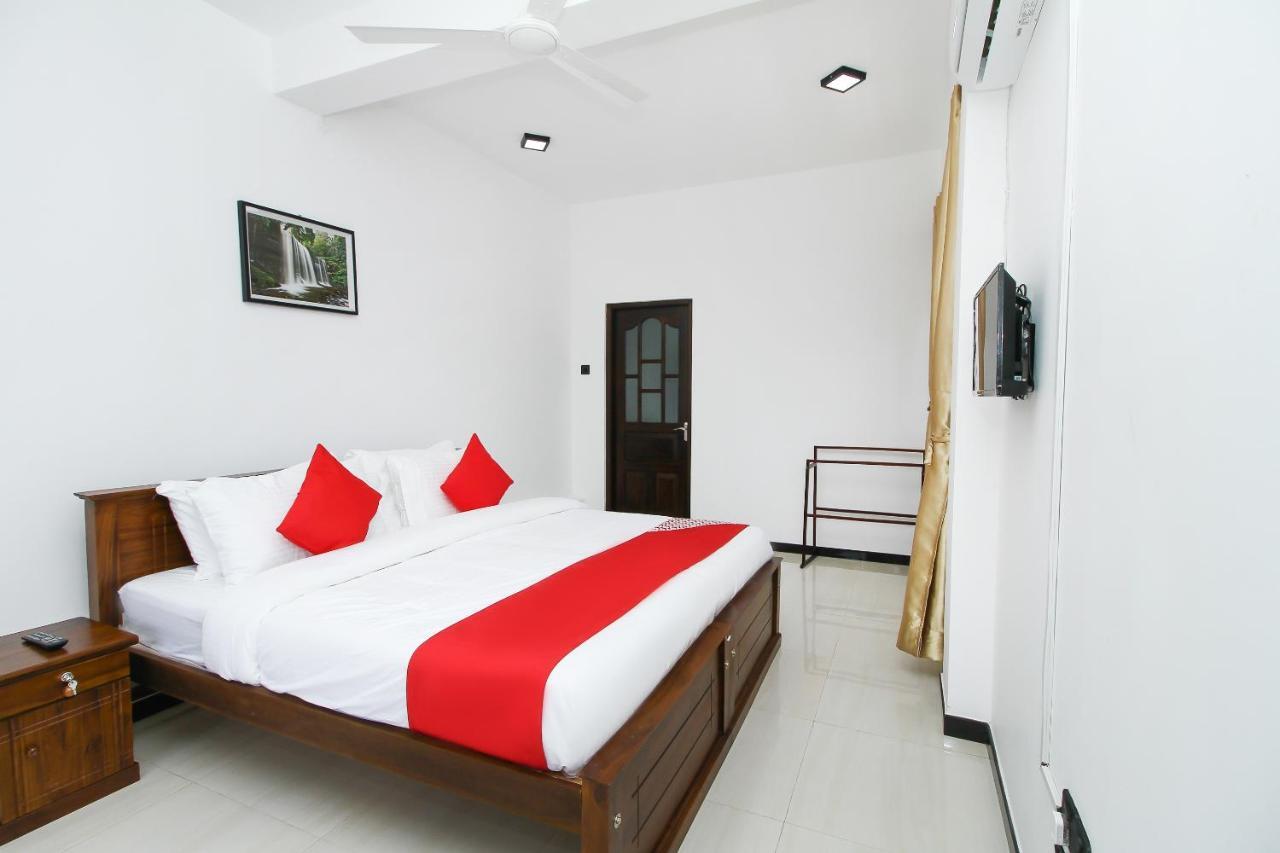 Royal Rich Villa Ambalangoda  Luaran gambar